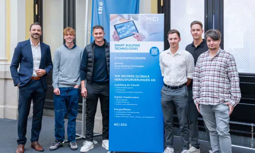 Unsere Studierenden beim Kick Off